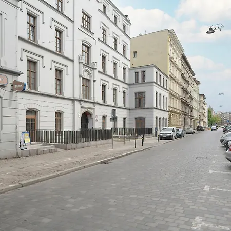 Cozy In Near Old Town By Renters Апартаменты Вроцлав