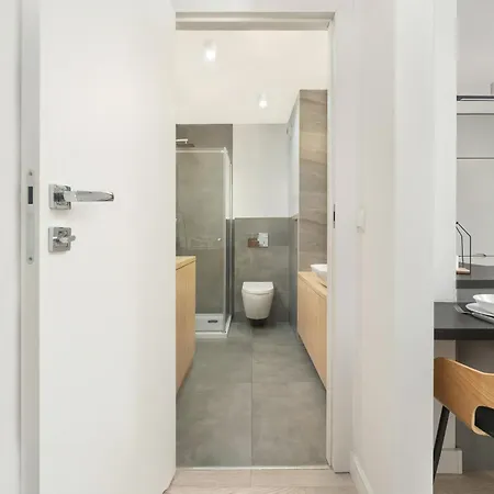 Cozy In Near Old Town By Renters Apartment Wroclaw